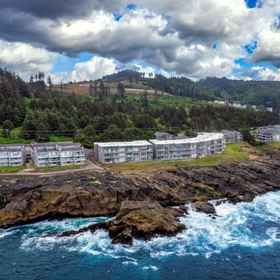 Hotel Exterior1Whale Watching and Cozy Fireplace Oasis - Stunning Oceanfront Retreat,福格提克里克州立游乐区飯店