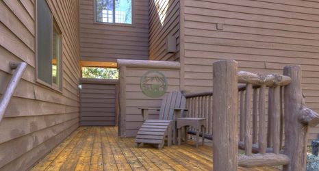 Lain-lain 2 Warm Cabin Feel, Private Hot Tub, Sauna and a Pool Table! - Diamond Peak 2