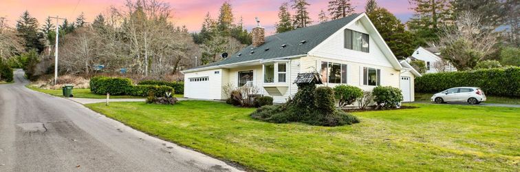 Others Dog-friendly home with Siuslaw River views, fireplace & WiFi - near beach & town