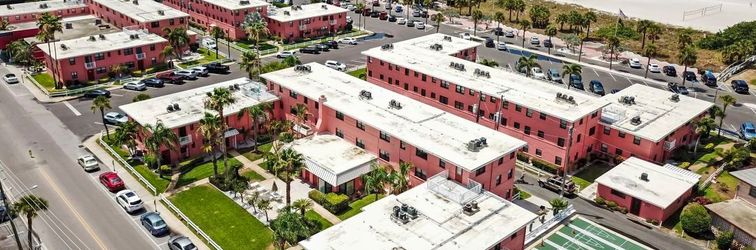 Others Gulf View and Swimming Pool - Inviting Coastal Retreat