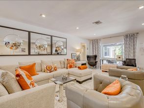 อื่นๆ 4 Wilton Manors designer delight with private pool, outdoor kitchen & Florida room