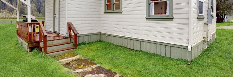 Others Redwood Farmhouse in the Orick Valley