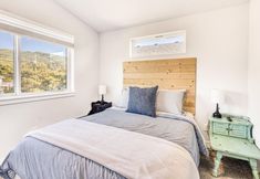 其他 7 Beautiful beachfront home with huge ocean view, beach access & large deck