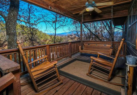 기타 Hot Tub and Cozy Fireplace - Charming Tranquil Retreat