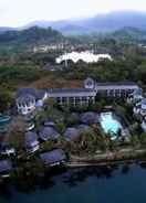 Hotel Exterior Aana Resort & Spa