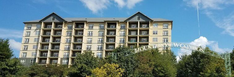 Khác Spacious Condo with Resort Amenities and Fireplace - Charming Luxury Retreat