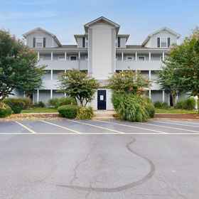 Hotel Exterior 1 Sanibel Village Condo w/ 3 pools & private patio, Sarangi Satyajit MD Hotels