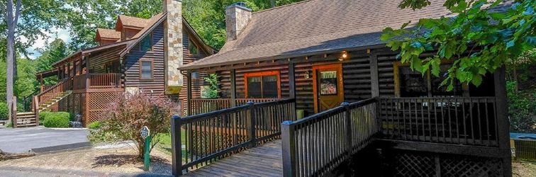 其他 Cozy Retreat - Fireplace, Hot Tub, Big TV