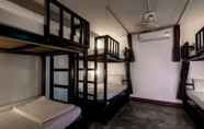 Lainnya 3 Balcony Party Hostel - Adult Only +18