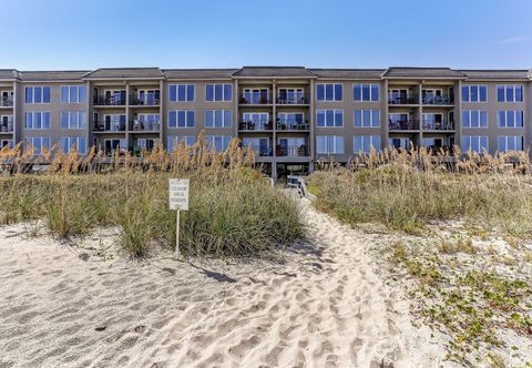 อื่นๆ Oceanfront Retreat- Deck, Spa, Elevator, Wifi