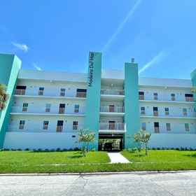 Hotel Exterior 1 Madeira del Mar 303, โรงแรม & ที่พัก Suncoast Seabird Sanctuary