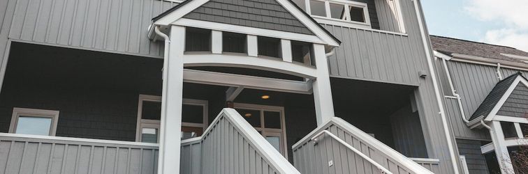 Lain-lain Romantic Waterfront Escape with Private Beach