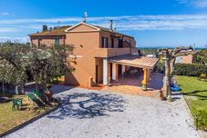 อื่นๆ La Casina