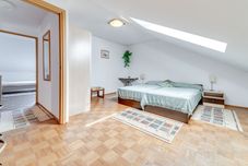 Lain-lain Królowej Jadwigi