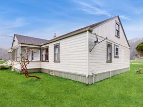 Others 4 Redwood Farmhouse in the Orick Valley