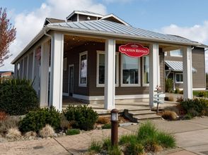 Others 4 073 Seal Pup Cottage