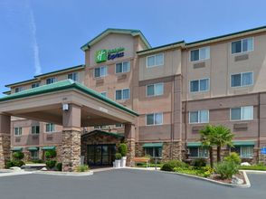 Others Clarion Pointe Medford