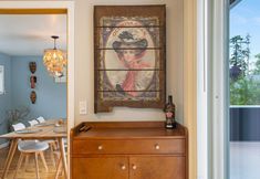 Lain-lain 7 Spacious Dining, Cozy Living, and Large Deck - Stylish Family Haven