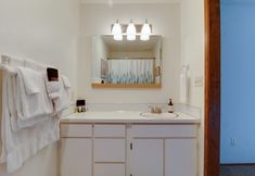 Others 7 Fourth Sister Getaway