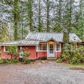 Hotel Exterior1The Cedars Cabin,The Courses at Resort at the Mountain飯店