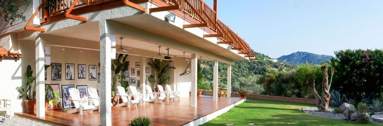 Others 4Reasons Hotel + Bistro | 12+