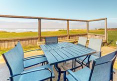 기타 4 Dog-friendly oceanfront beach home w/ private hot tub and stunning ocean views
