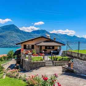 Logo 1 Dora, 바르니 호텔