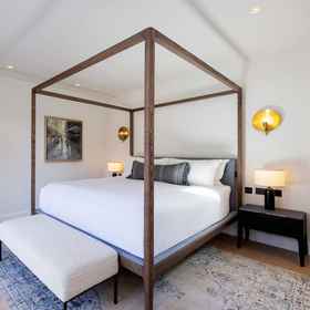 Logo 1 Courtyard Oasis, West Hampstead Hotels