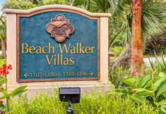 Others 3 Renovated, dog-friendly condo near beach with balcony, pool & tennis