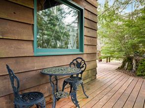 其他 4 Expansive Deck and Soaking Tub - Inviting Mountain Haven