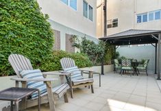 Others 6 Stunning Harbor Views and Outdoor Dining - Charming Coastal Haven