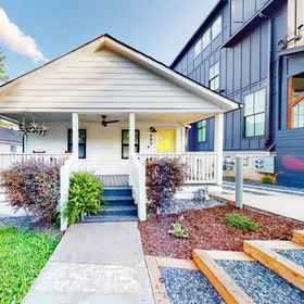 Hotel Exterior 1 Parkside Charmer, 金纪念馆 酒店