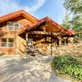 Logo 1 Money Creek Lodge, โรงแรม & ที่พัก Washington