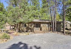 Others 2 7 Grizzly Home New Private Hot Tub on the Deck and Bike for Adventure
