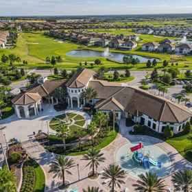 Hotel Exterior 1 Covered Lanai and Resort Style Amenities - Stunning Retreat, Calabay Palms Villa Hotels