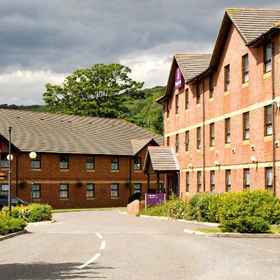Hotel Exterior1Folkestone (Channel Tunnel),Folkestone Racecourse飯店