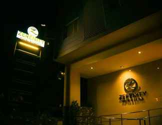 Lainnya 2 Zerenity Hotel & Suites