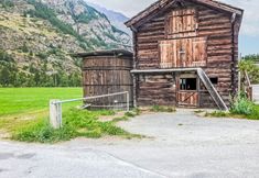 Lainnya 2 Lätthaus Rot