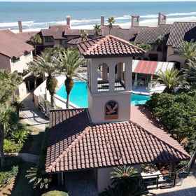 Hotel Exterior1Stunning Ocean Views and Gourmet Kitchen - Elegant Luxury Retreat,纳苏县別墅