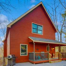 Hotel Exterior 1 Resort cabin w/private hot tub, pool table, washer/dryer, gas fireplace, decks, Pigeon Forge Hotels