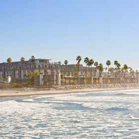 Hotel Exterior1Oceanfront Escape - Stunning Views & Upscale Amenities,Sleeping Tiger Coffees飯店