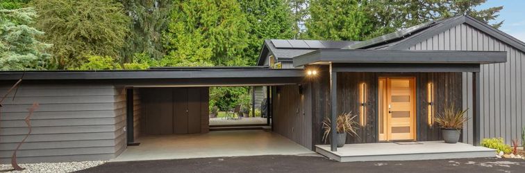 Others Stunning Cascade Views and Lush Garden - Charming Wine Country Haven