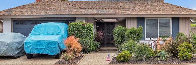 其他 Tropical Oasis with Hot Tub and Grilling Area - Stunning Family Retreat