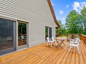 Others 4 The Barn on Bartman