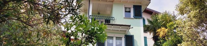 Others 2 La Coccinella