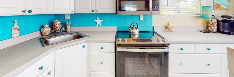 Others Sunset Beach Cottage 3