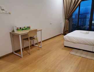 Others 2 Sea View Country Garden Danga bay 3BR 2 FREE By Natol