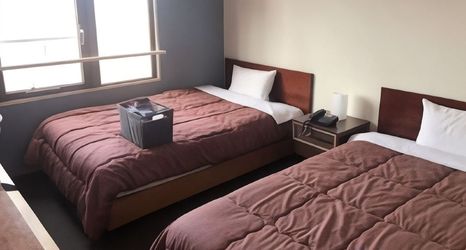 Others 2 Crane Hotel Takajo