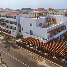 Hotel Exterior1Da Luz,圣塞巴斯蒂昂-杜瓦图曼飯店