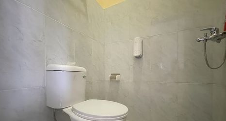 其他 2 RedDoorz @ Jalan Raya Kuta Lombok Mandalika